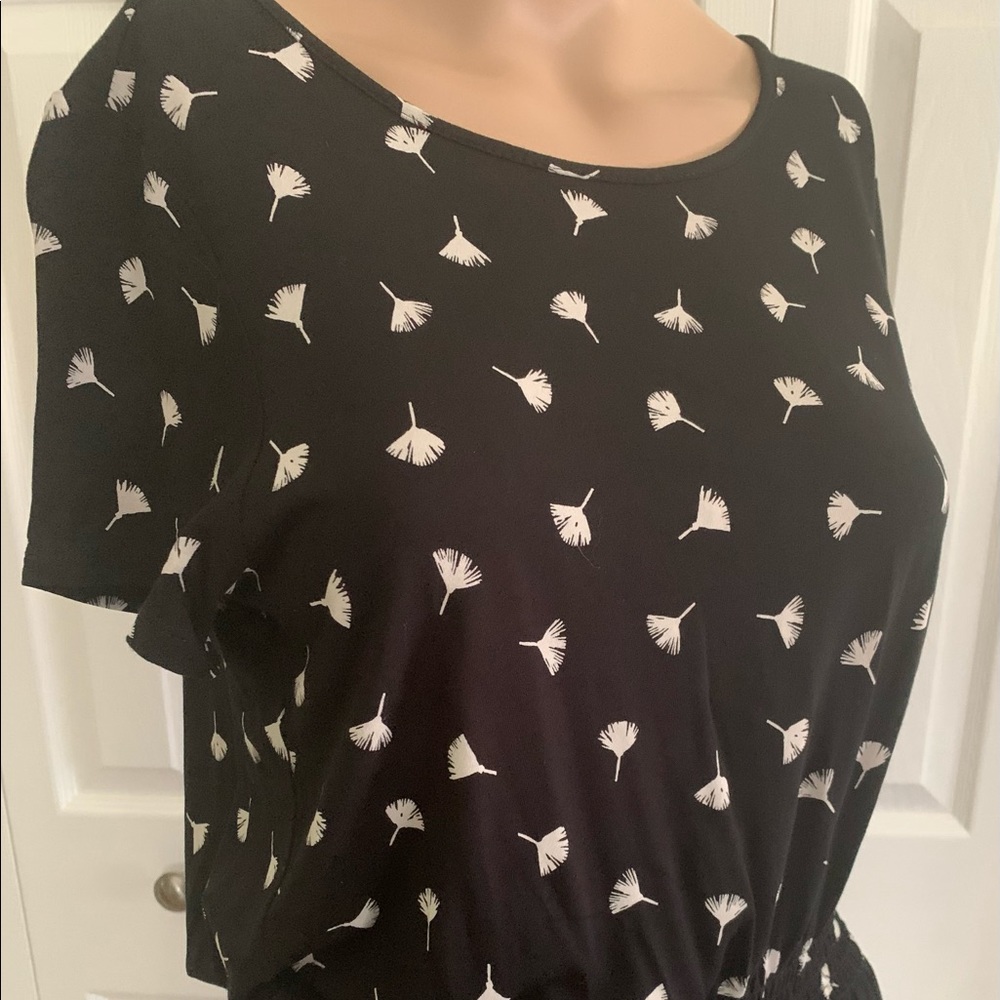 J. Jill Black Design Dress - Small Petite